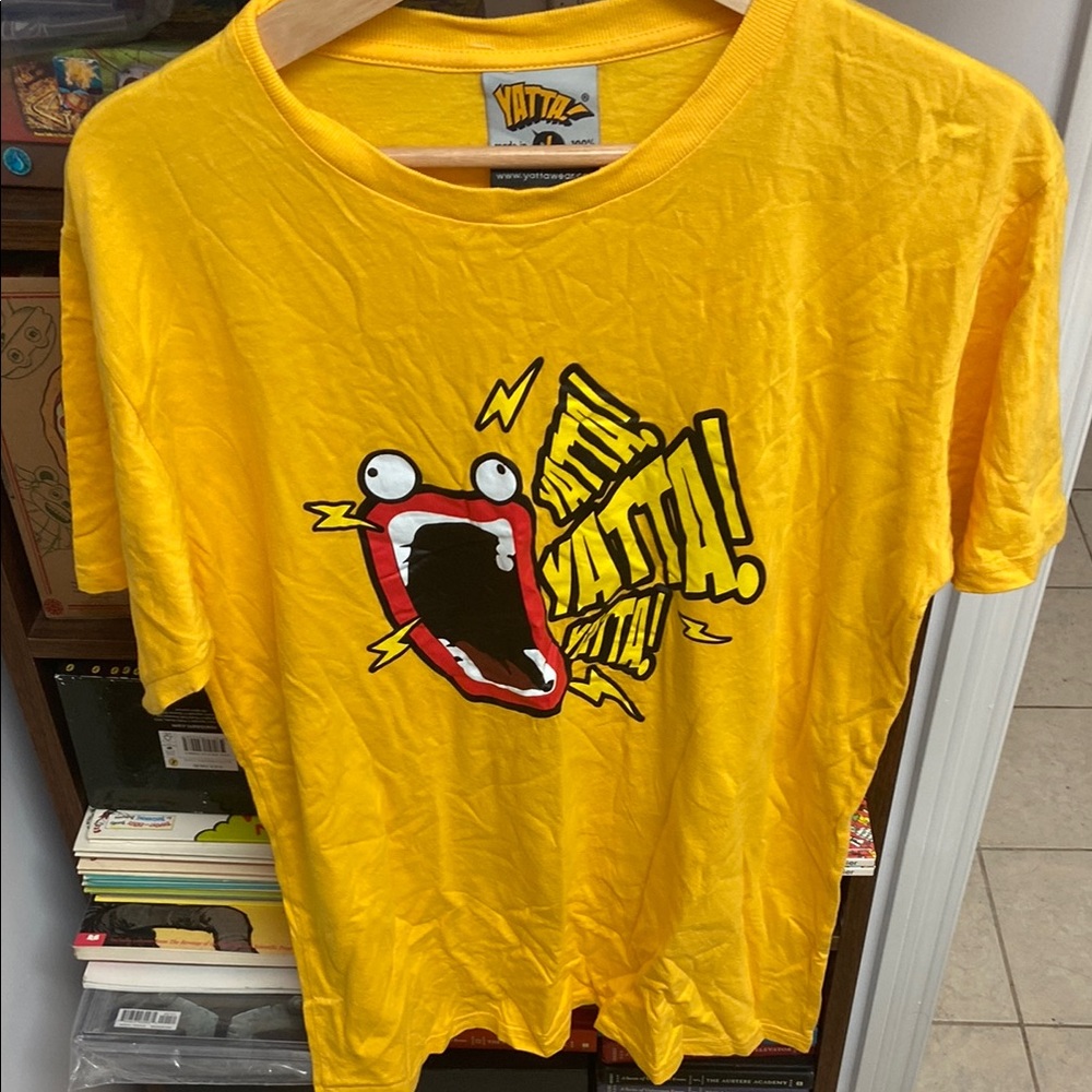Yatta Yellow Mouth Graphic T-Shirt